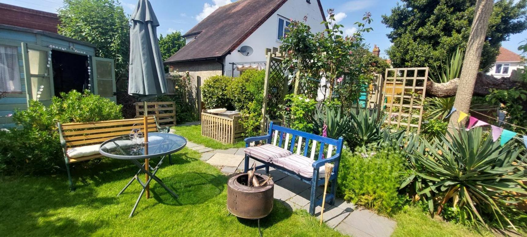 Felixstowe Room And Glamping Let Exterior photo